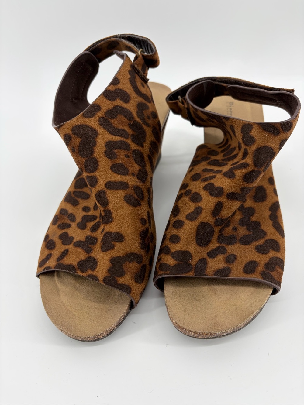 Pierre Dumas Brown Leopard Print Open-Toe Sandals